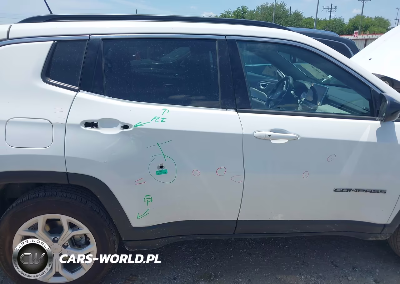 2024 Jeep Compass Latitude 4X4 VIN:3C4NJDBN8RT154538 - 6
