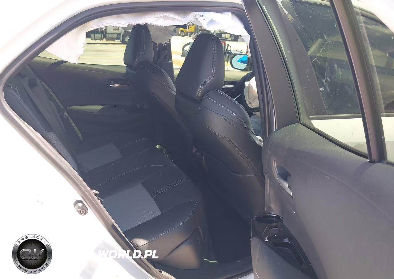 2025 Toyota Corolla Xse VIN:JTNC4MBEXS3250537 - 8
