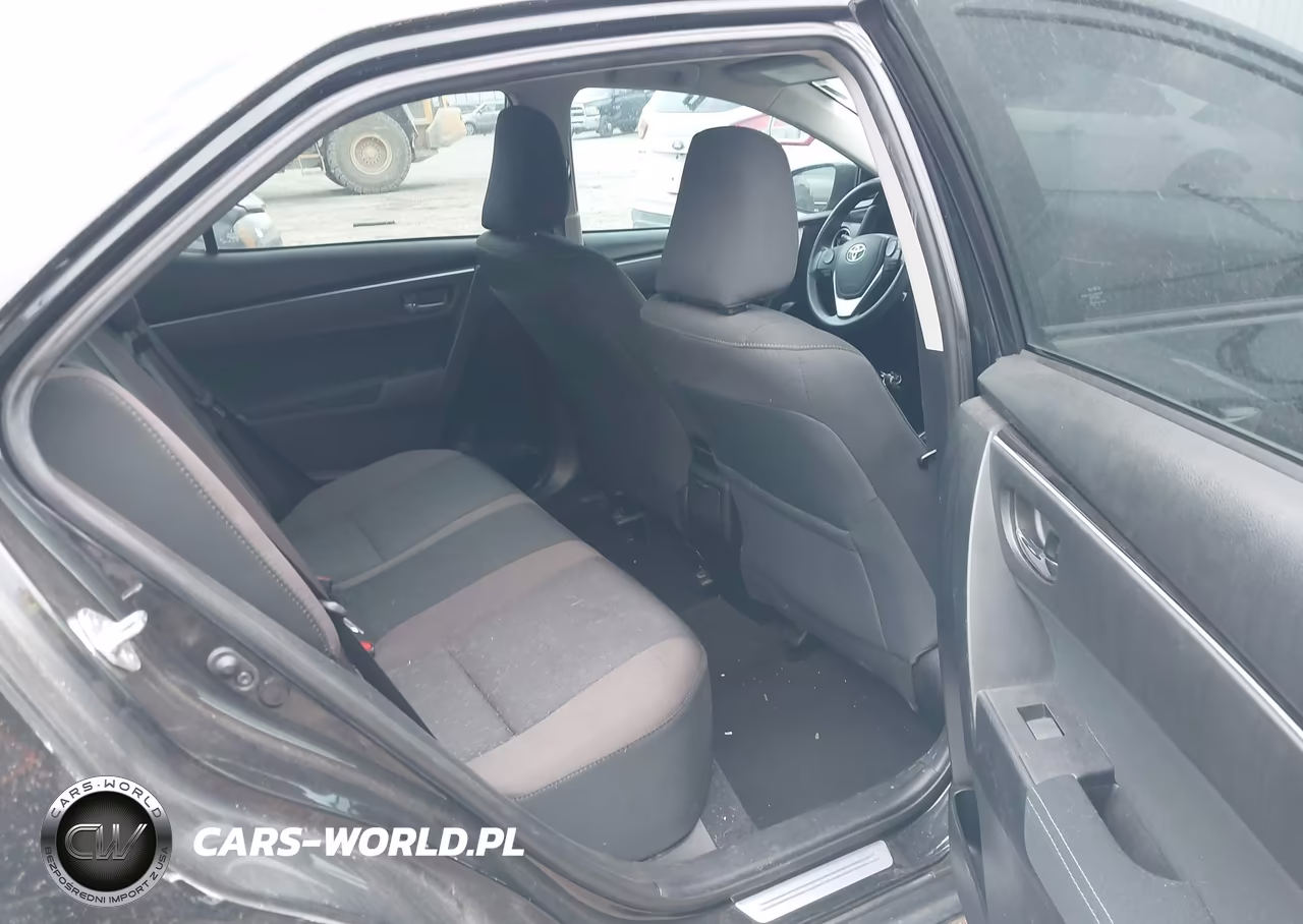 2017 Toyota Corolla Le VIN:5YFBURHE5HP650168 - 8
