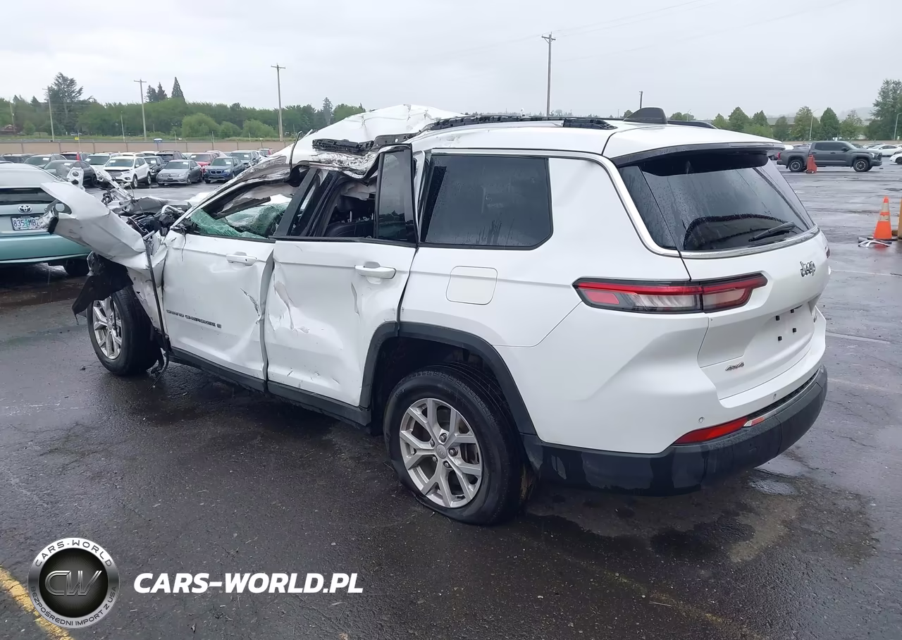 2023 Jeep Grand Cherokee L Limited 4X4 VIN:1C4RJKBG4P8898883 - 3