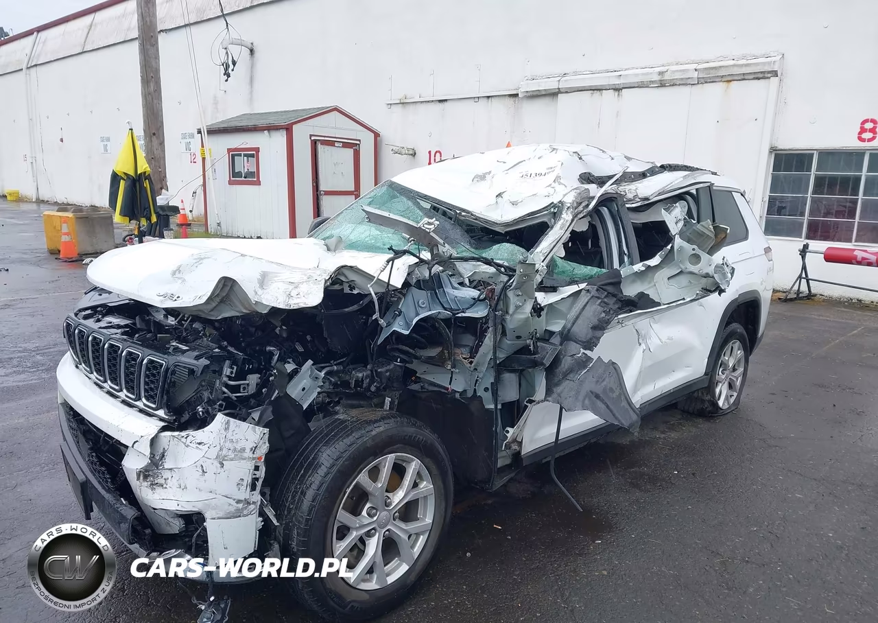 2023 Jeep Grand Cherokee L Limited 4X4 VIN:1C4RJKBG4P8898883 - 6