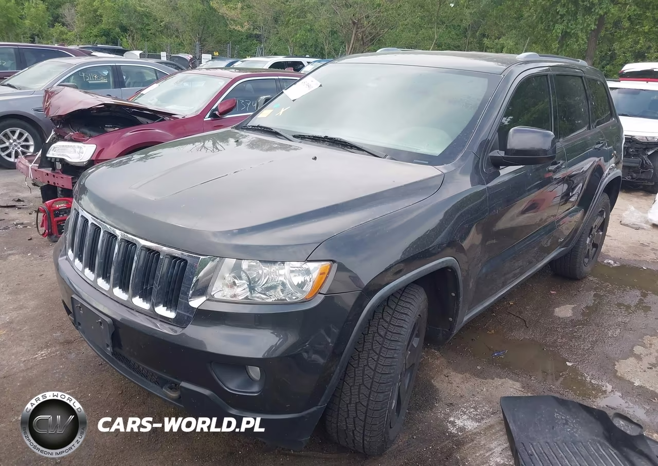 2011 Jeep Grand Cherokee Laredo VIN:1J4RR4GG1BC738151 - 2