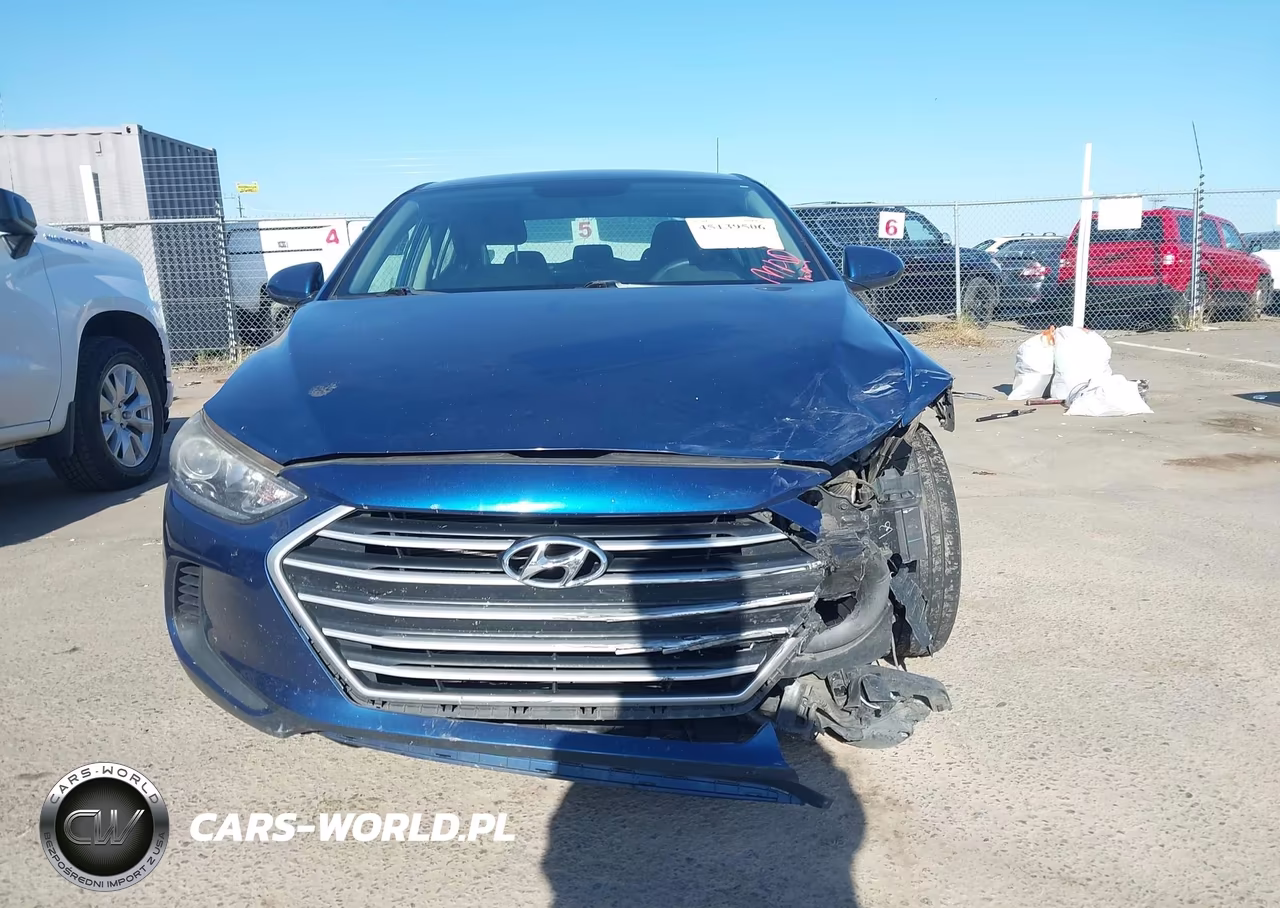 2018 Hyundai Elantra Se VIN:5NPD74LFXJH319382 - 13