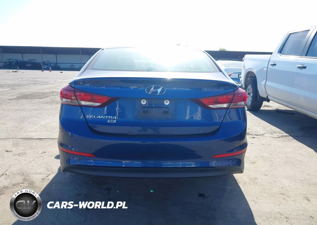 2018 Hyundai Elantra Se VIN:5NPD74LFXJH319382 - 17