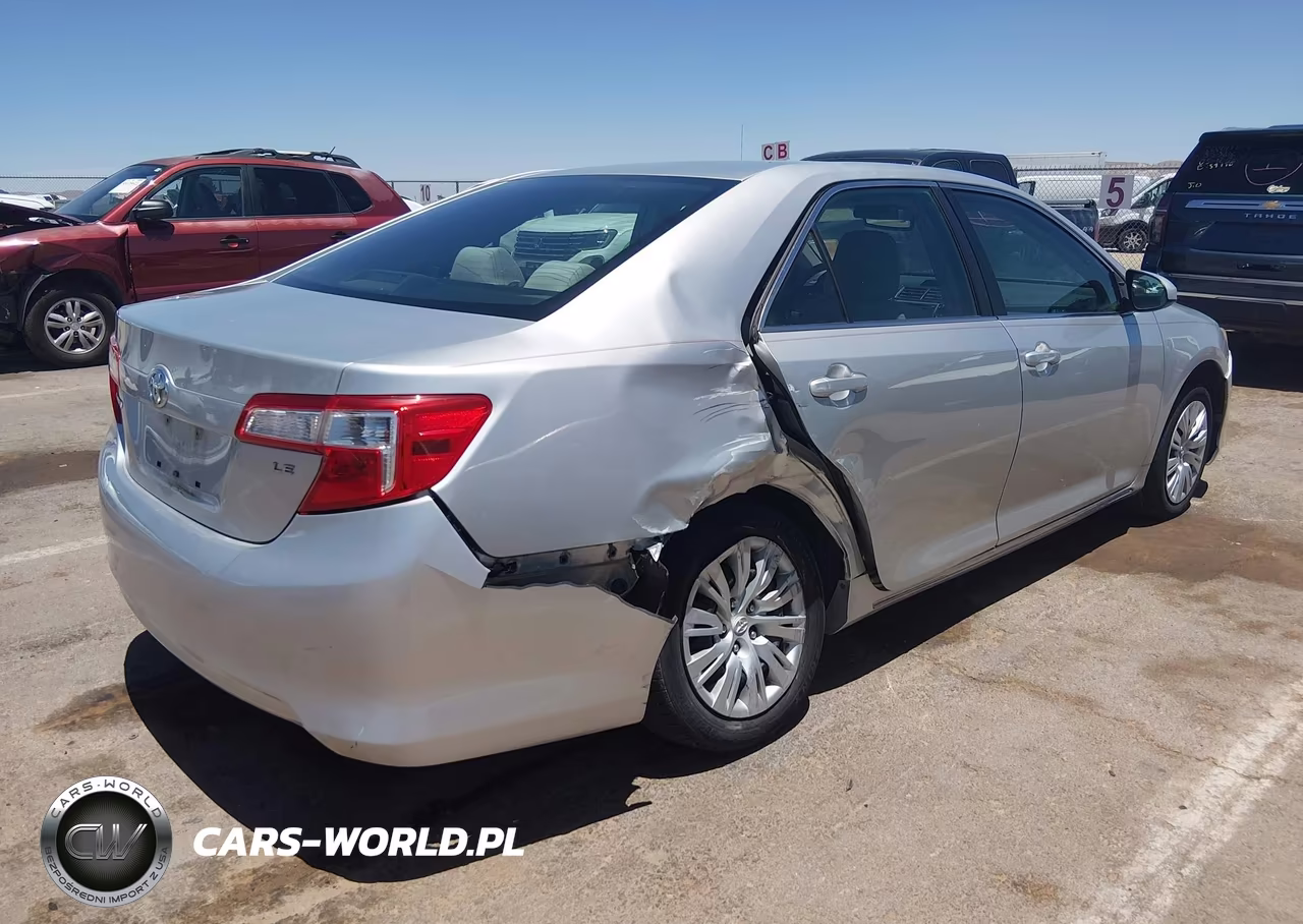 2012 Toyota Camry Le VIN:4T4BF1FK7CR247049 - 4