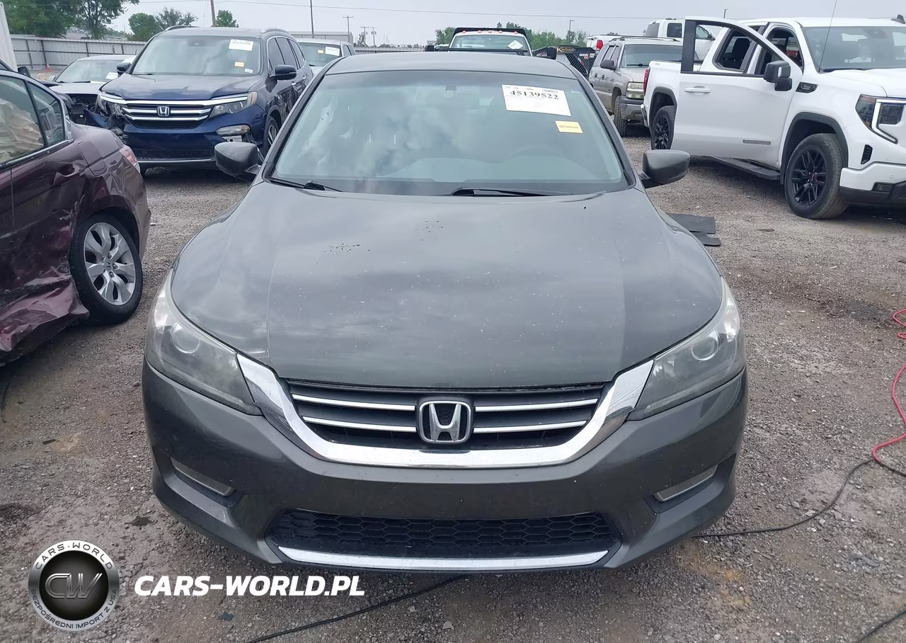 2013 Honda Accord Sport VIN:1HGCR2F51DA061182 - 12