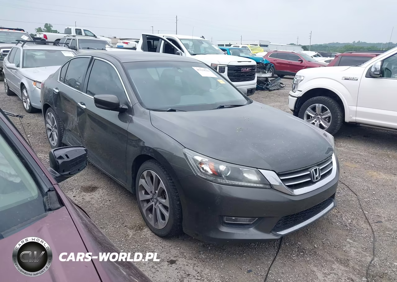2013 Honda Accord Sport VIN:1HGCR2F51DA061182 - 13