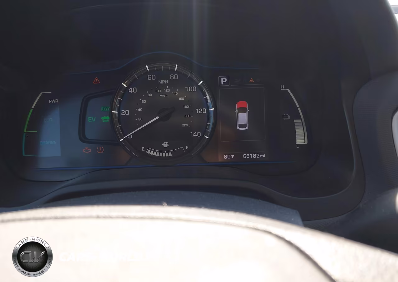 2018 Hyundai Ioniq Hybrid Blue VIN:KMHC65LC0JU075768 - 7