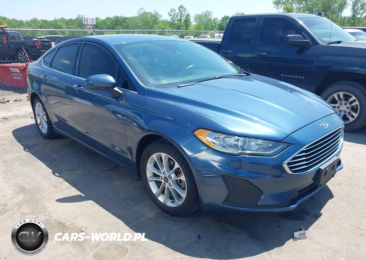 2019 Ford Fusion Se – zdjęcie 1 z 16
