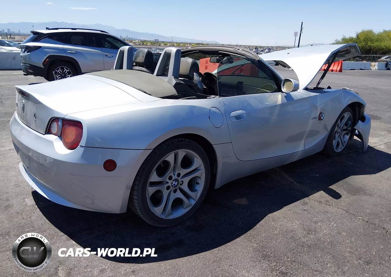 2003 BMW Z4 3.0I VIN:4USBT53483LU01224 - 4