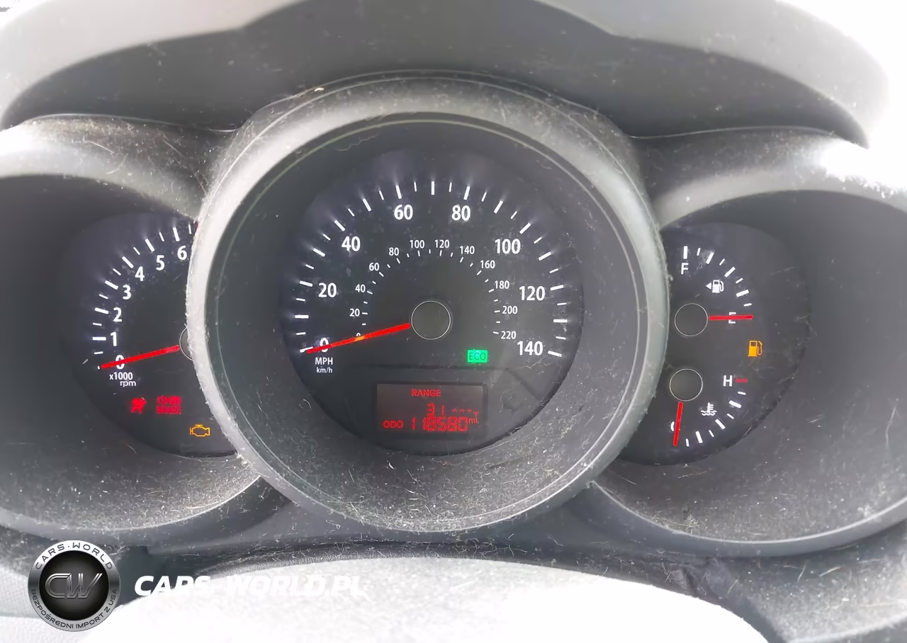 2013 Kia Soul VIN:KNDJT2A5XD7608736 - 7