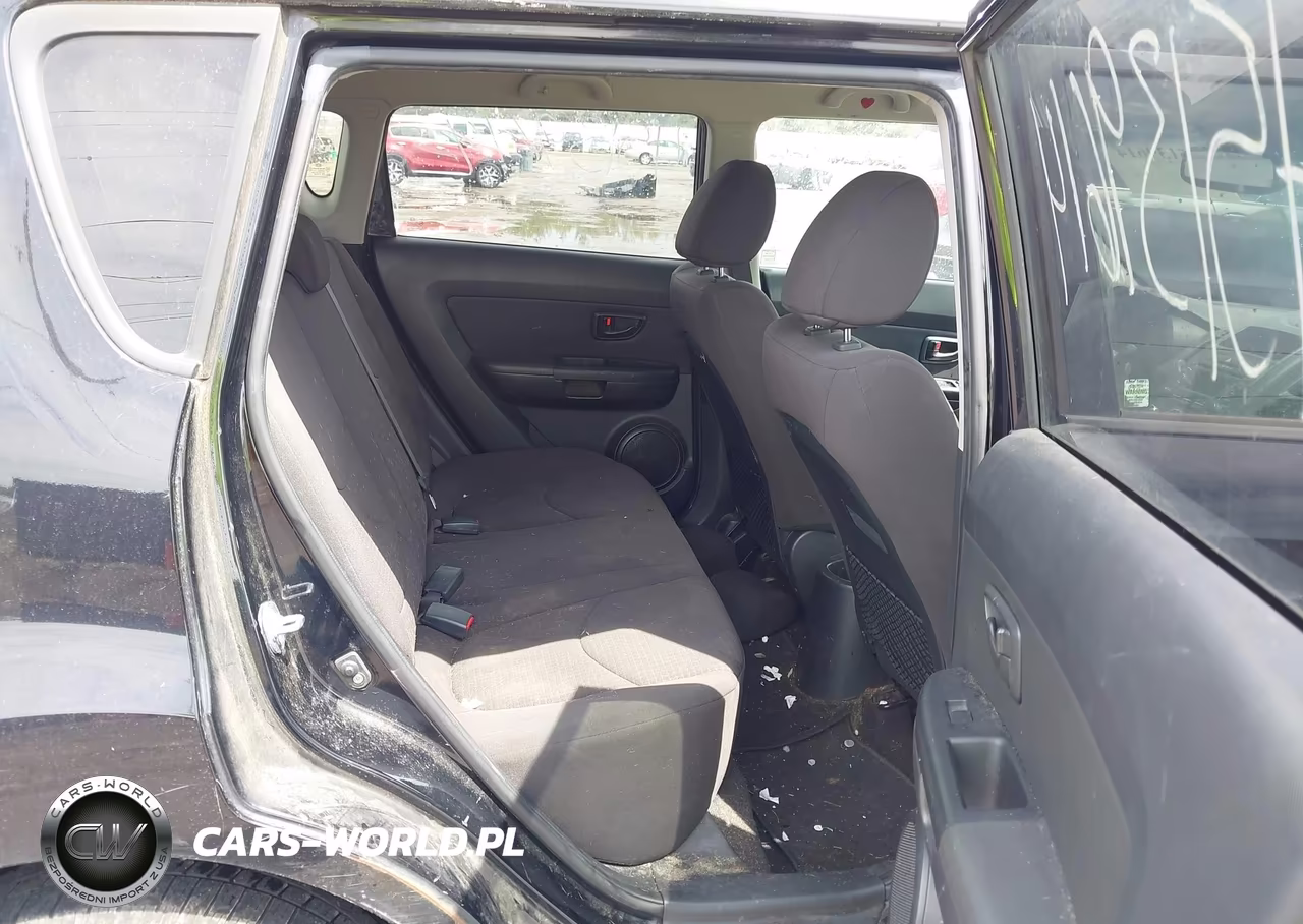 2013 Kia Soul VIN:KNDJT2A5XD7608736 - 8