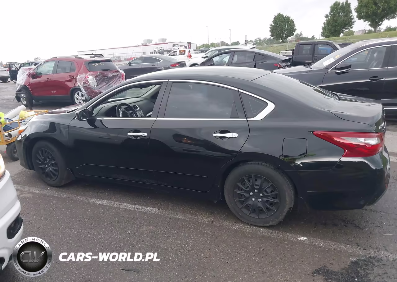 2018 Nissan Altima 2.5 S VIN:1N4AL3AP9JC222812 - 13