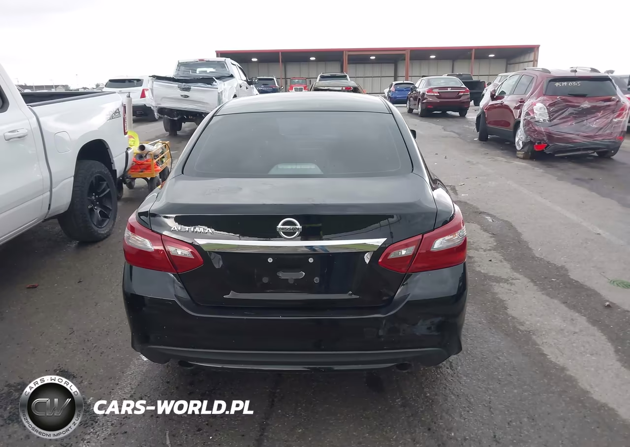2018 Nissan Altima 2.5 S VIN:1N4AL3AP9JC222812 - 15