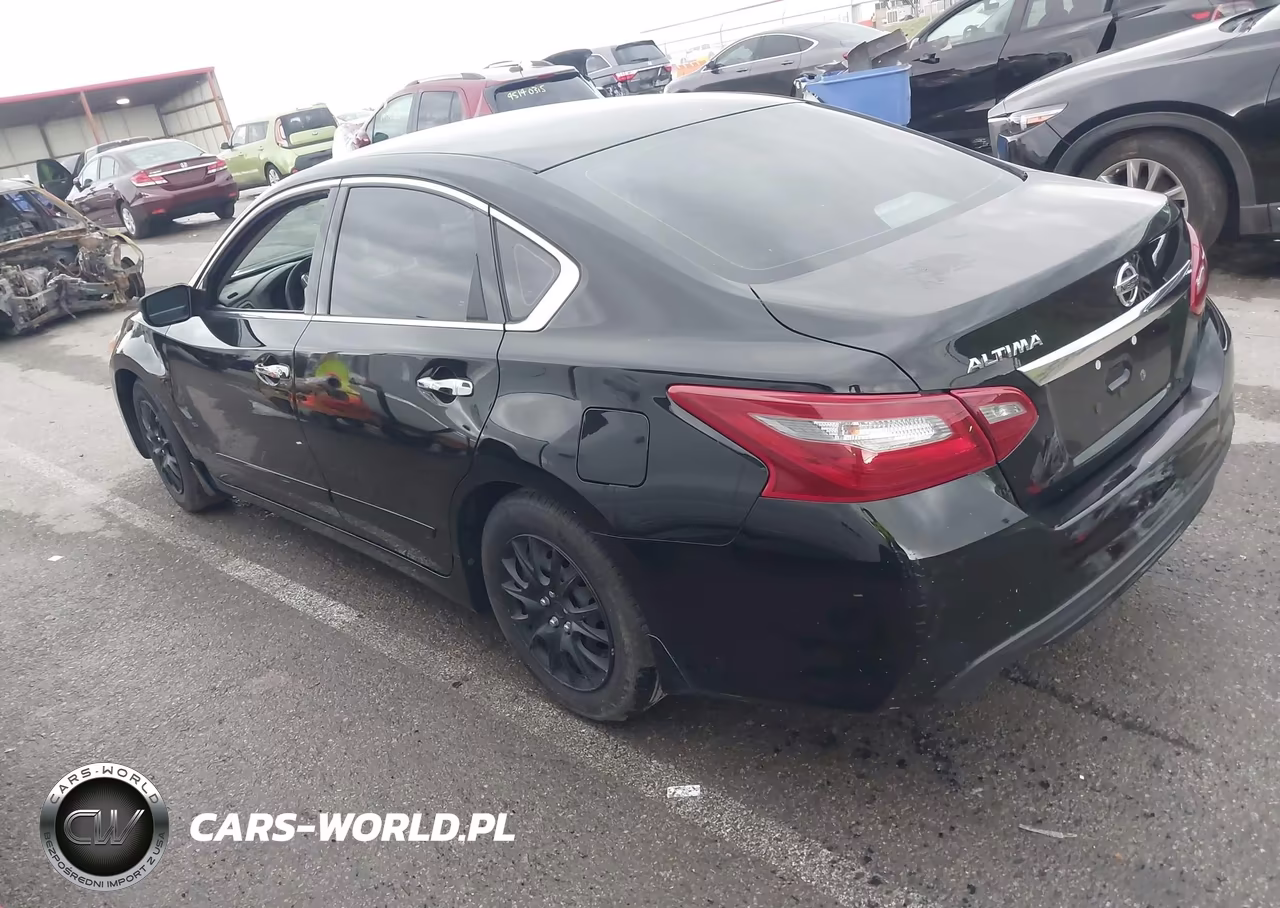 2018 Nissan Altima 2.5 S VIN:1N4AL3AP9JC222812 - 3