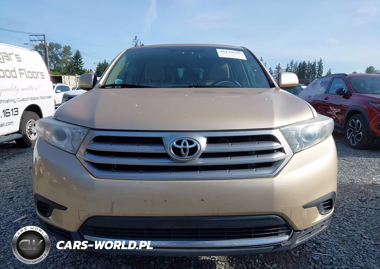2013 Toyota Highlander Base V6 VIN:5TDBK3EH3DS212087 - 12