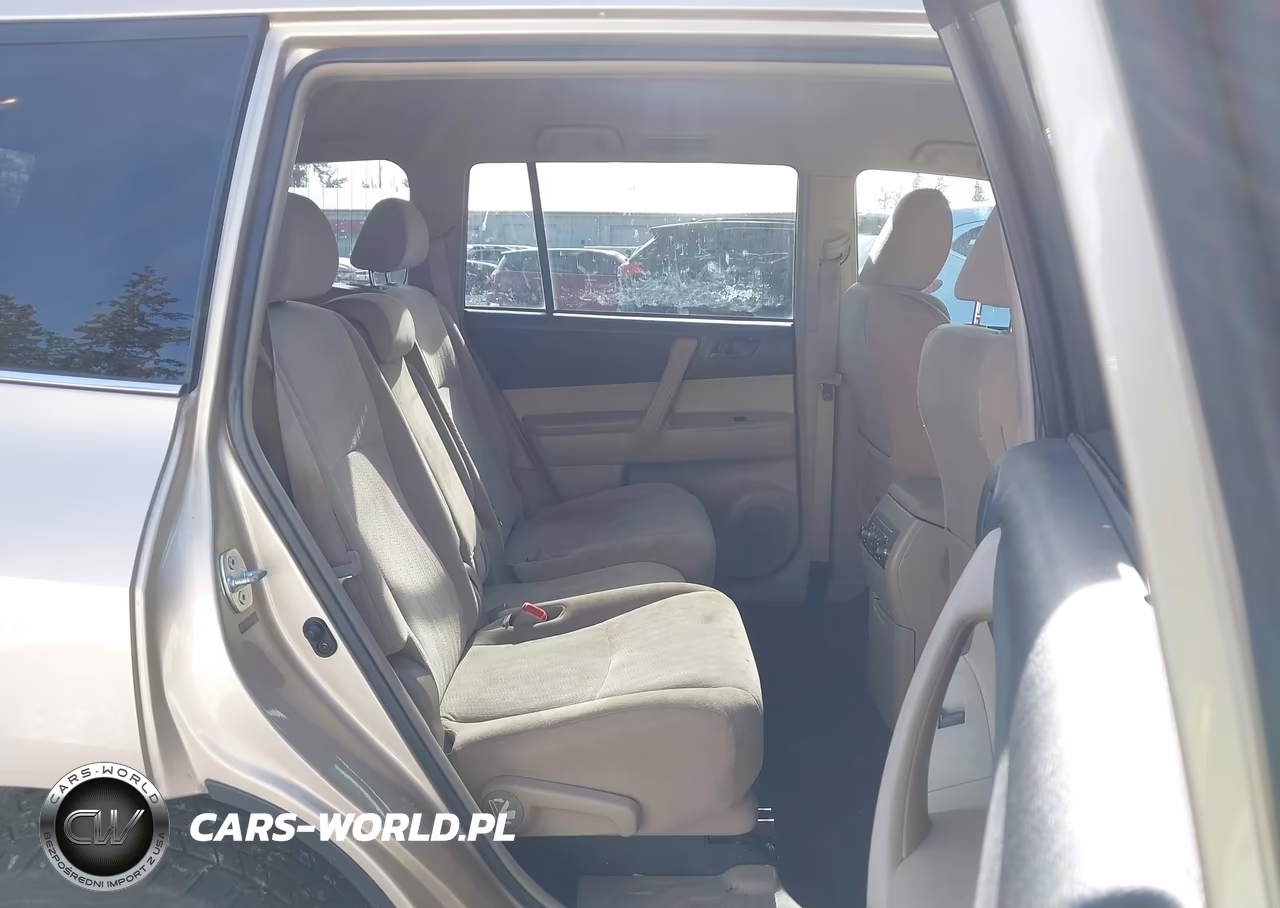 2013 Toyota Highlander Base V6 VIN:5TDBK3EH3DS212087 - 18