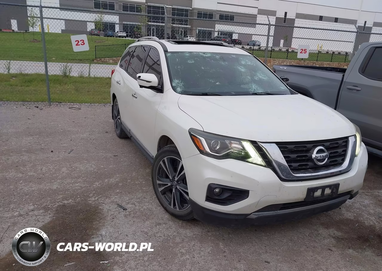 2017 Nissan Pathfinder Platinum – zdjęcie 1 z 16