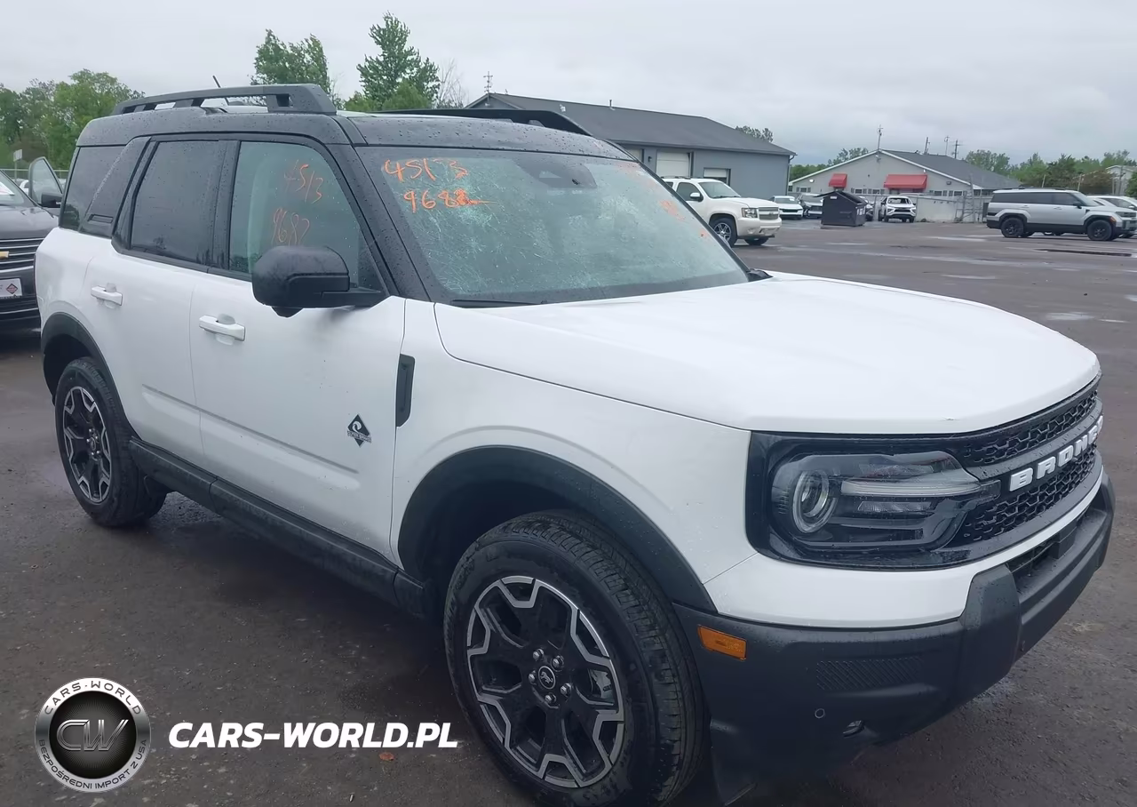 2025 Ford Bronco Sport Outer Banks – zdjęcie 1 z 16