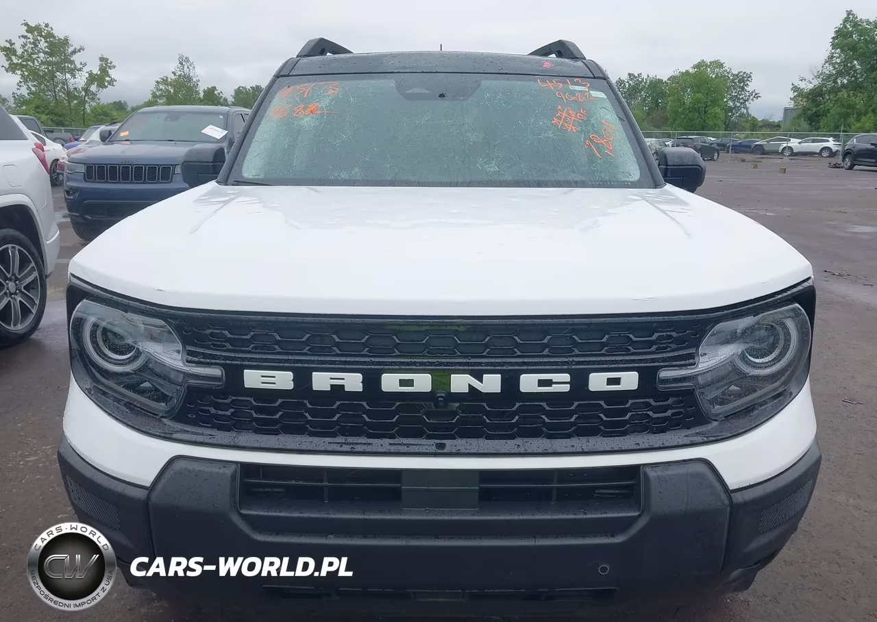 2025 Ford Bronco Sport Outer Banks VIN:3FMCR9CNXSRE24086 - 12