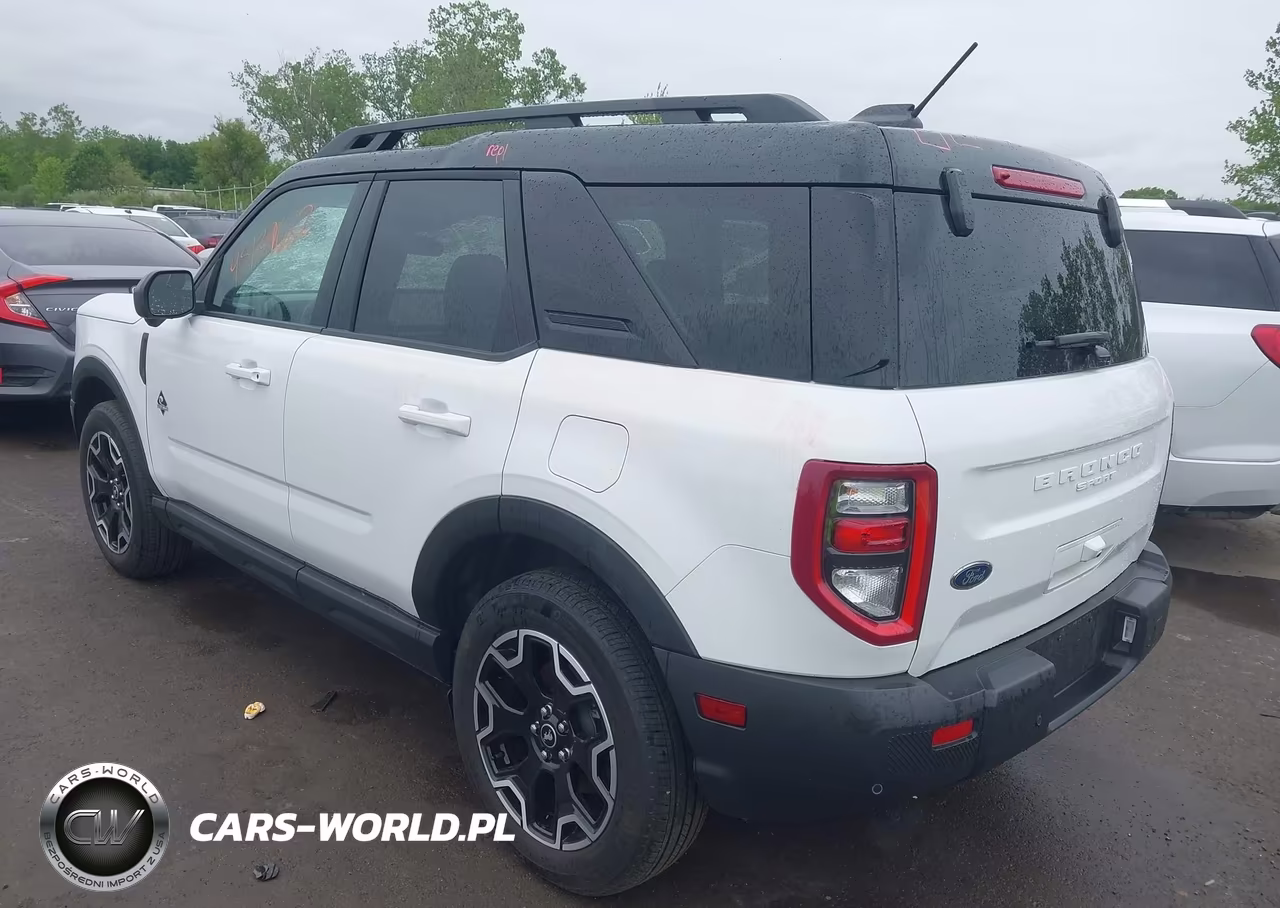 2025 Ford Bronco Sport Outer Banks VIN:3FMCR9CNXSRE24086 - 3