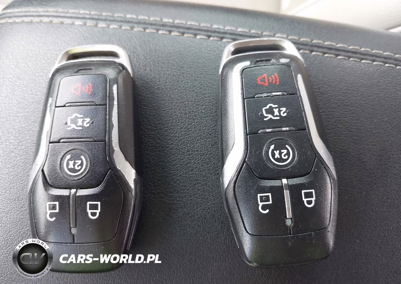 2016 Ford Edge Titanium VIN:2FMPK3K82GBC24548 - 11