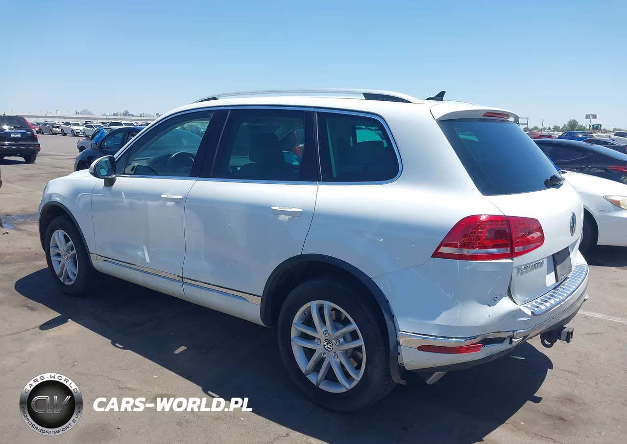 2016 Volkswagen Touareg Tdi Executive-Tdi Lux-Tdi Sport W-Technology VIN:WVGEP9BP1GD005707 - 3