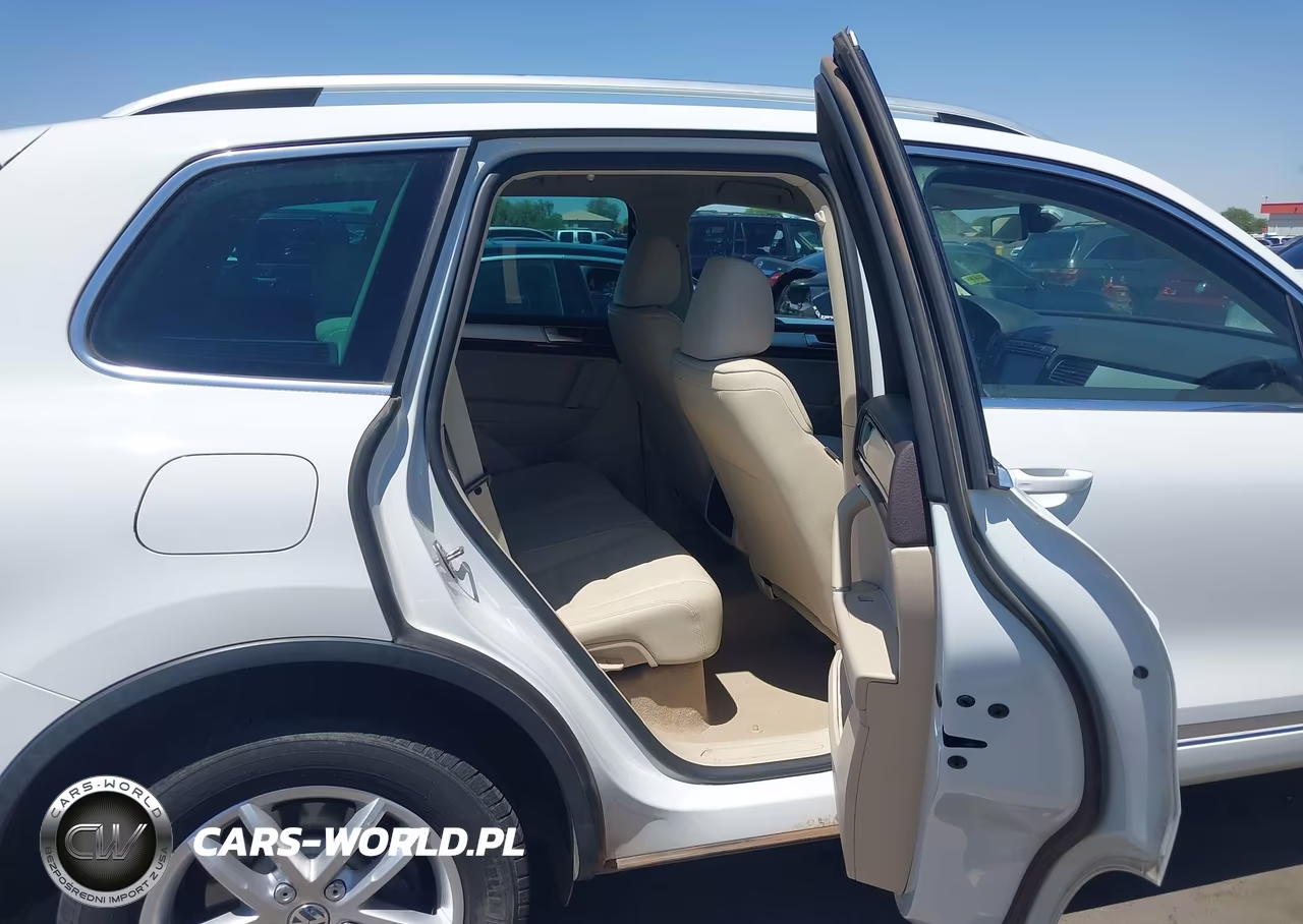 2016 Volkswagen Touareg Tdi Executive-Tdi Lux-Tdi Sport W-Technology VIN:WVGEP9BP1GD005707 - 8
