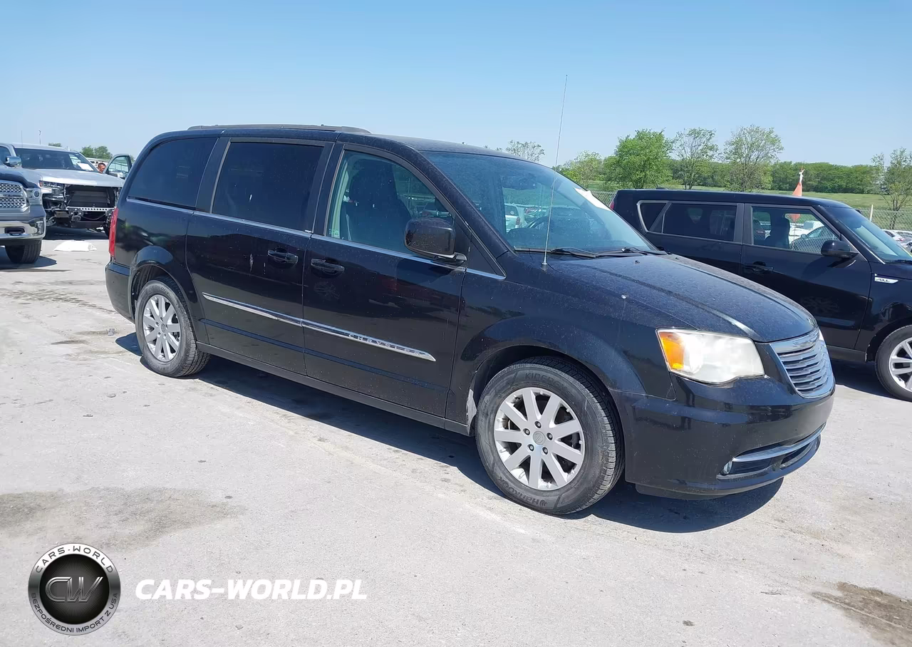 2014 Chrysler Town & Country Touring