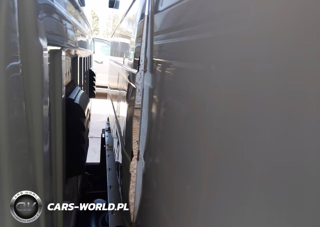 2015 Ram 2500 Tradesman VIN:3C7WR4AT6FG704842 - 6
