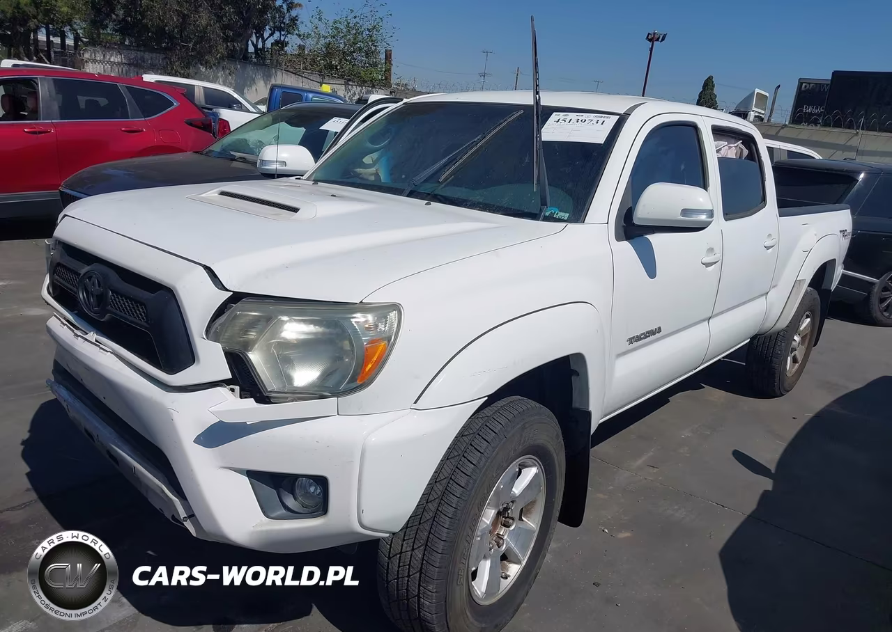 2015 Toyota Tacoma Prerunner V6 VIN:3TMKU4HN3FM043225 - 2
