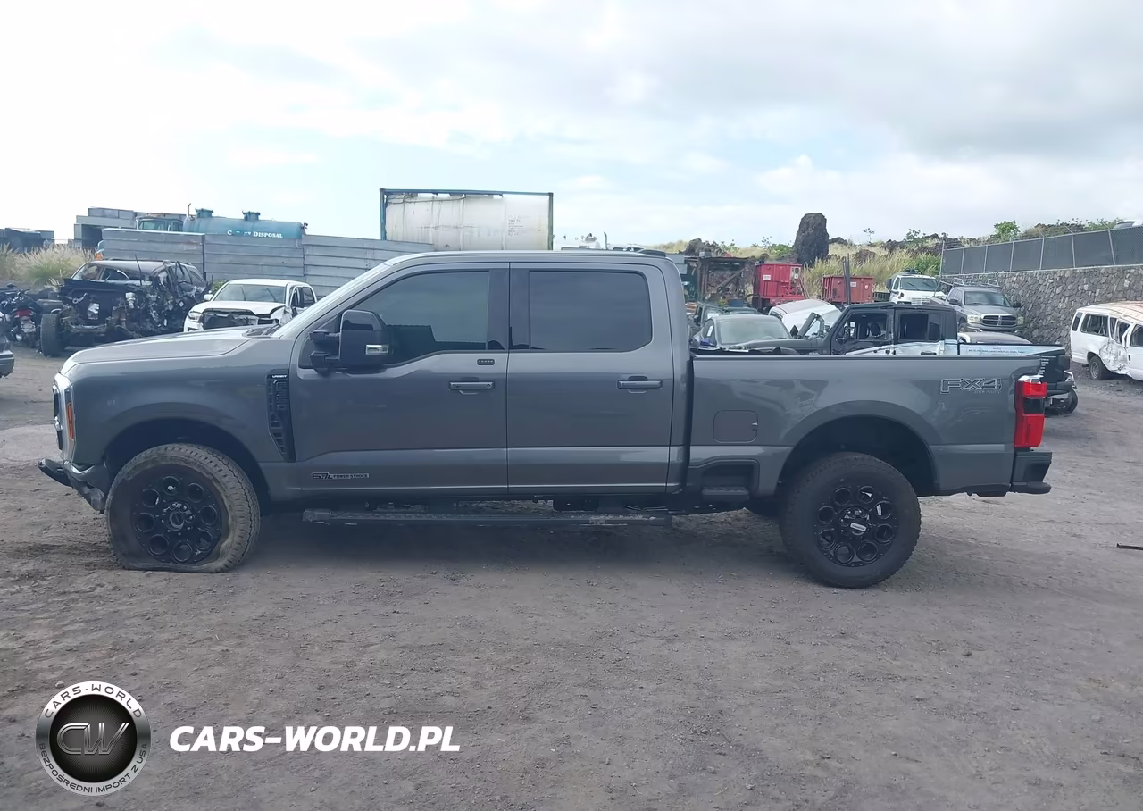 2025 Ford F-350 Lariat VIN:1FT8W3BTXSEC77478 - 14