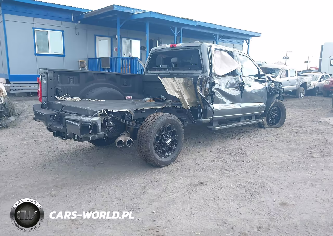 2025 Ford F-350 Lariat VIN:1FT8W3BTXSEC77478 - 4
