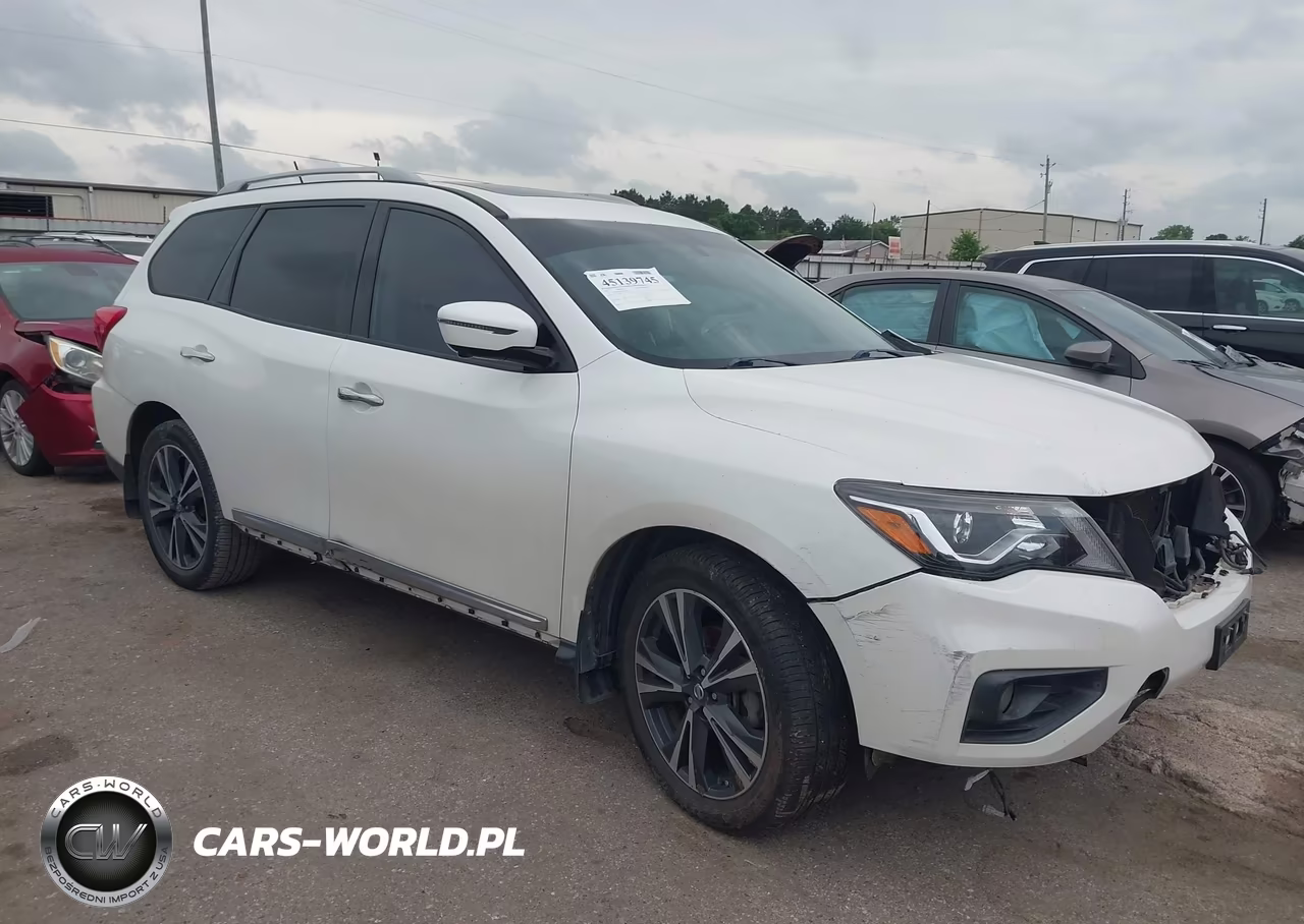 2017 Nissan Pathfinder Platinum – zdjęcie 1 z 17