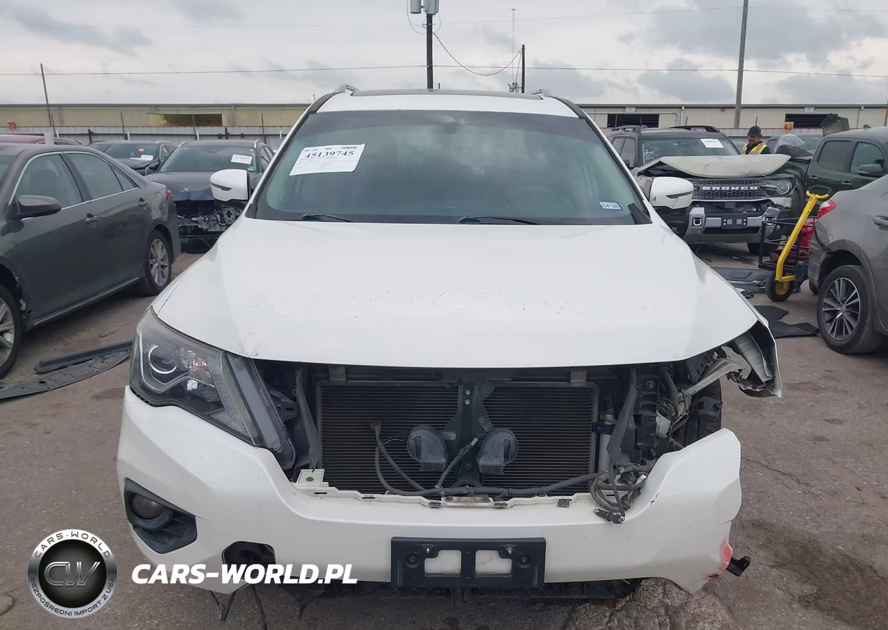 2017 Nissan Pathfinder Platinum VIN:5N1DR2MM5HC904030 - 13
