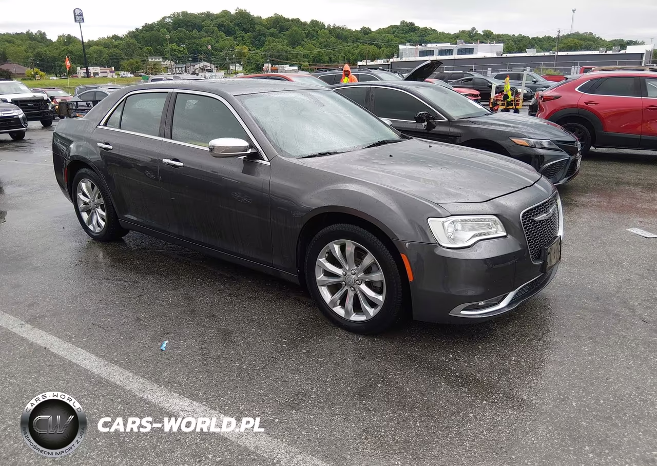 2016 Chrysler 300C Awd