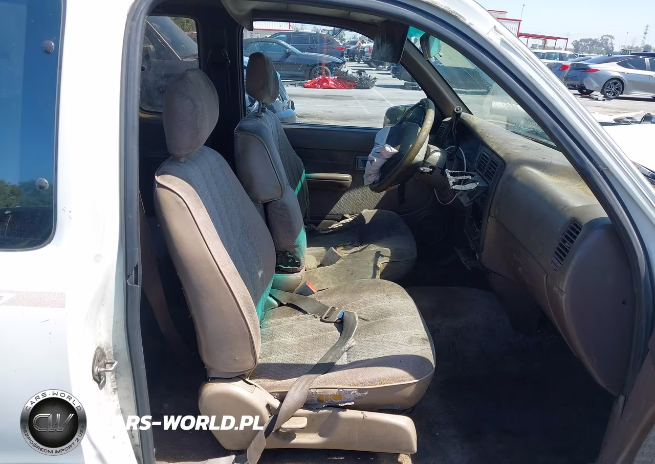 1996 Toyota Tacoma Xtracab VIN:4TAVN52N4TZ139427 - 5