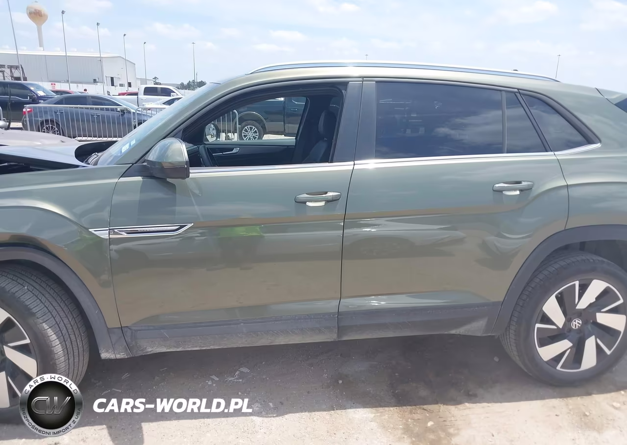 2026 Volkswagen Atlas Cross Sport Se With Technology VIN:1V2WC2CA9TC215928 - 14