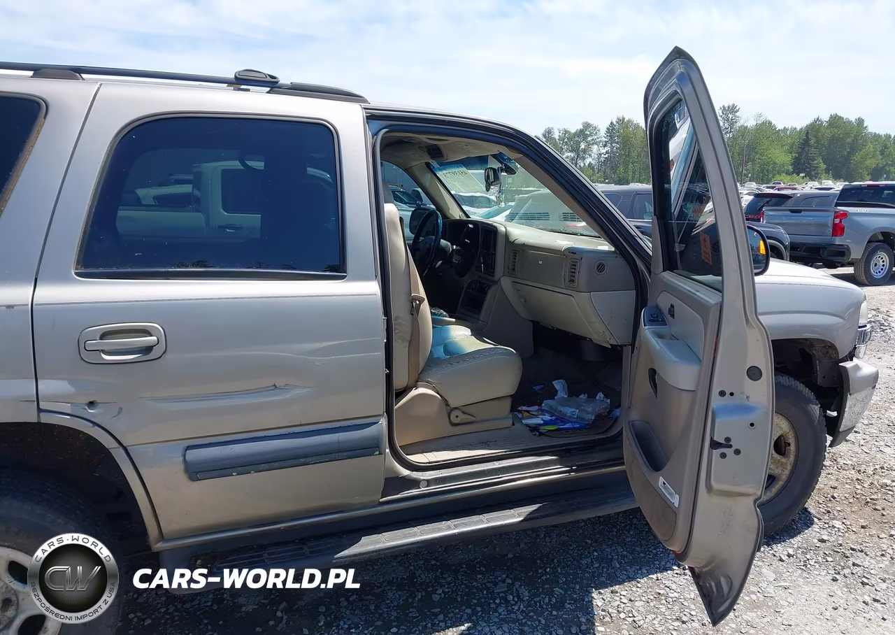 2003 Chevrolet Tahoe Ls VIN:1GNEK13T83J133638 - 5