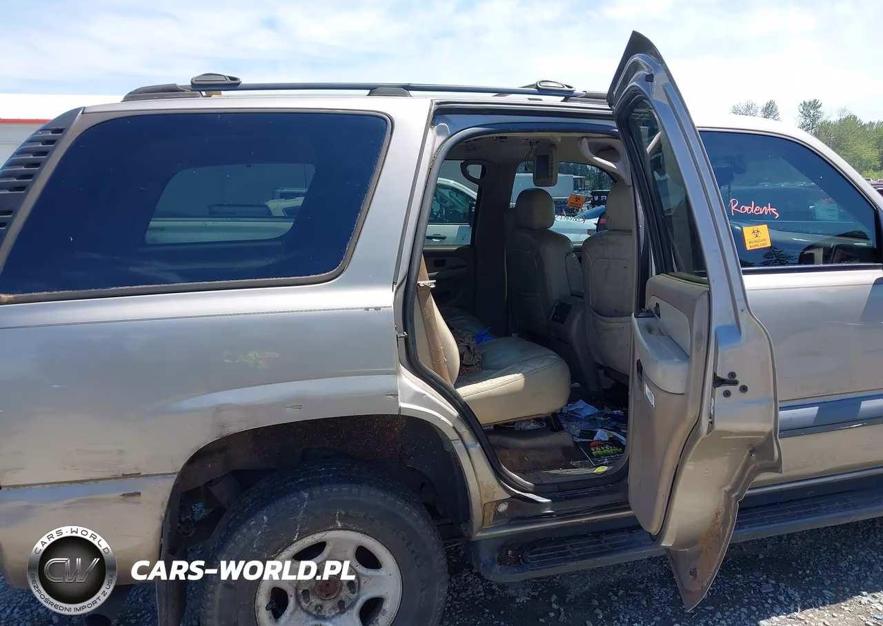 2003 Chevrolet Tahoe Ls VIN:1GNEK13T83J133638 - 8