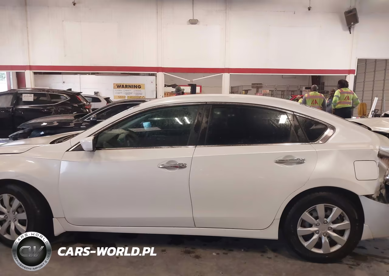 2015 Nissan Altima 2.5 S VIN:1N4AL3AP8FC468127 - 14