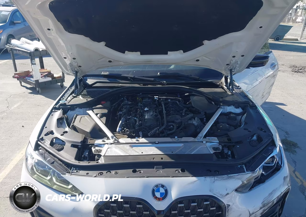 2021 BMW M440I xDrive VIN:WBA13AR03MCF96648 - 10