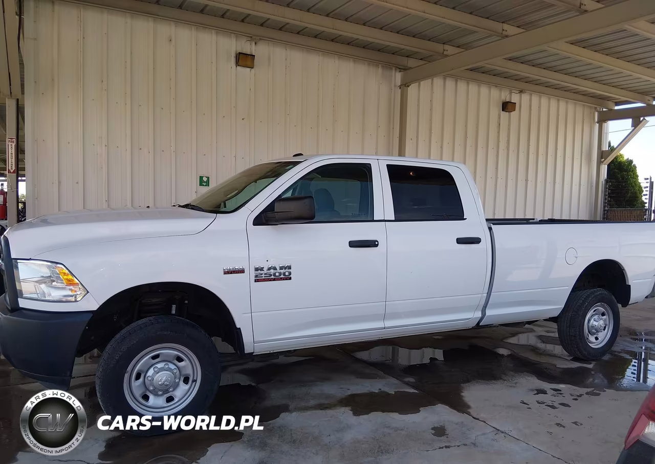 2016 Ram 2500 Tradesman VIN:3C6TR5HT4GG323267 - 14