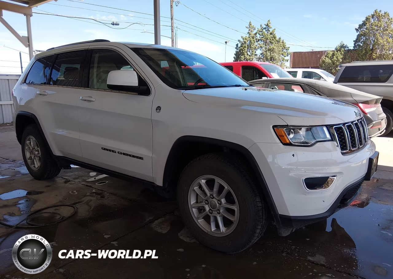 2019 Jeep Grand Cherokee Laredo E 4X4