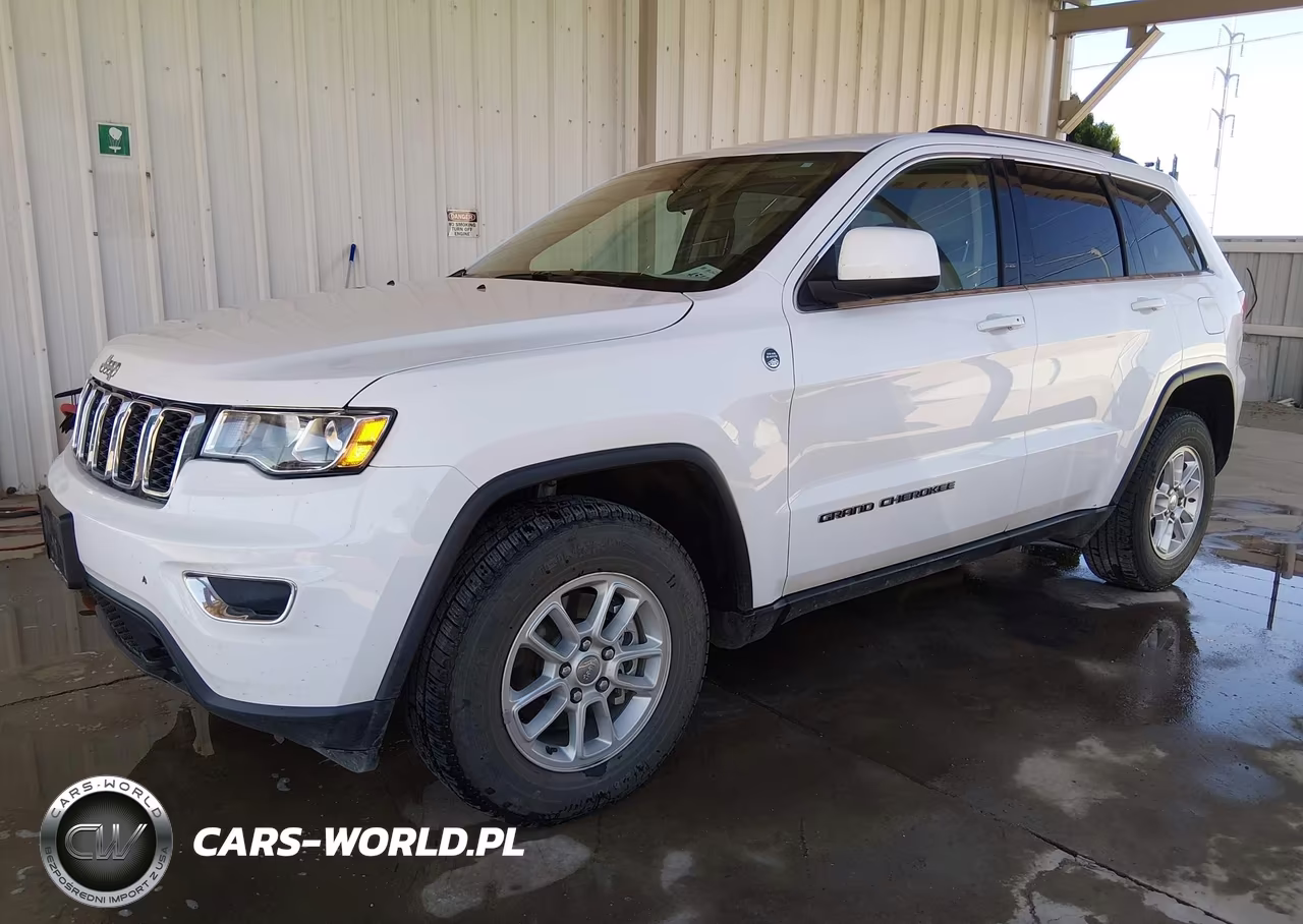 2019 Jeep Grand Cherokee Laredo E 4X4 VIN:1C4RJFAG6KC782423 - 2