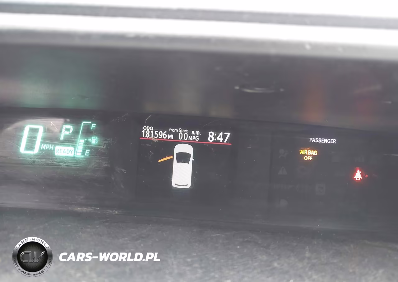 2012 Toyota Prius C Two VIN:JTDKDTB32C1527106 - 7