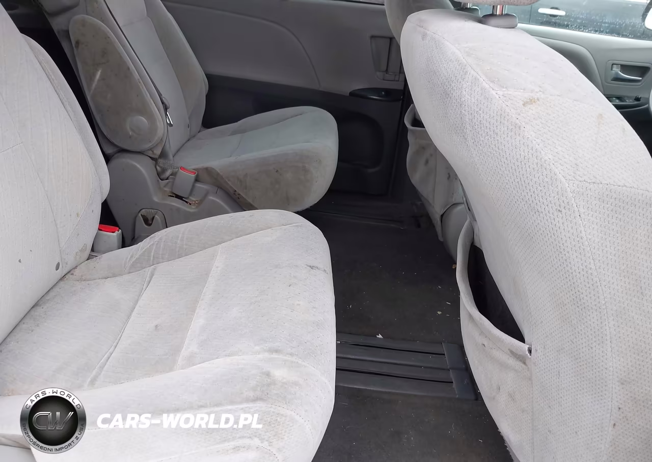 2016 Toyota Sienna Le 8 Passenger VIN:5TDKK3DCXGS740140 - 8