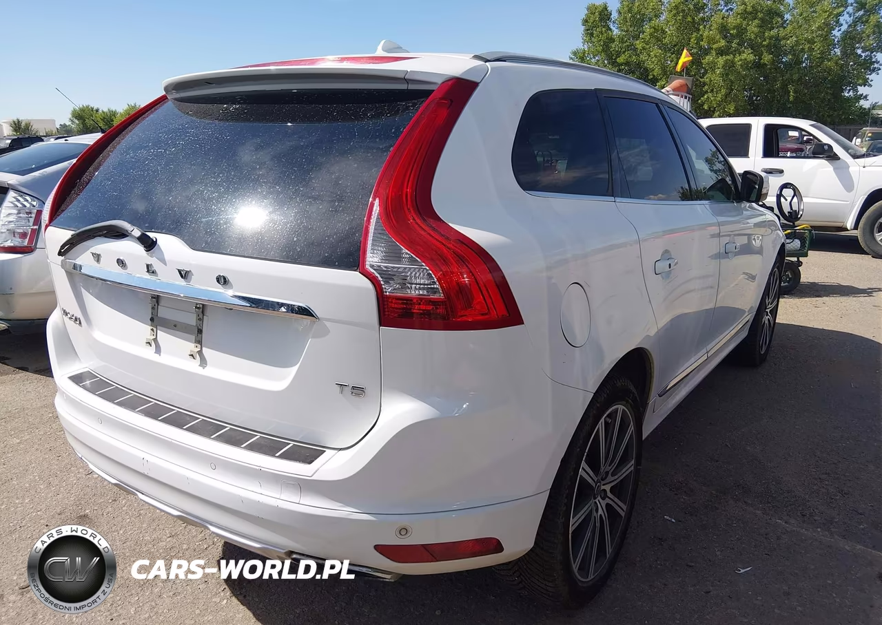 2015 Volvo Xc60 T5 Platinum VIN:YV440MDM3F2706198 - 4