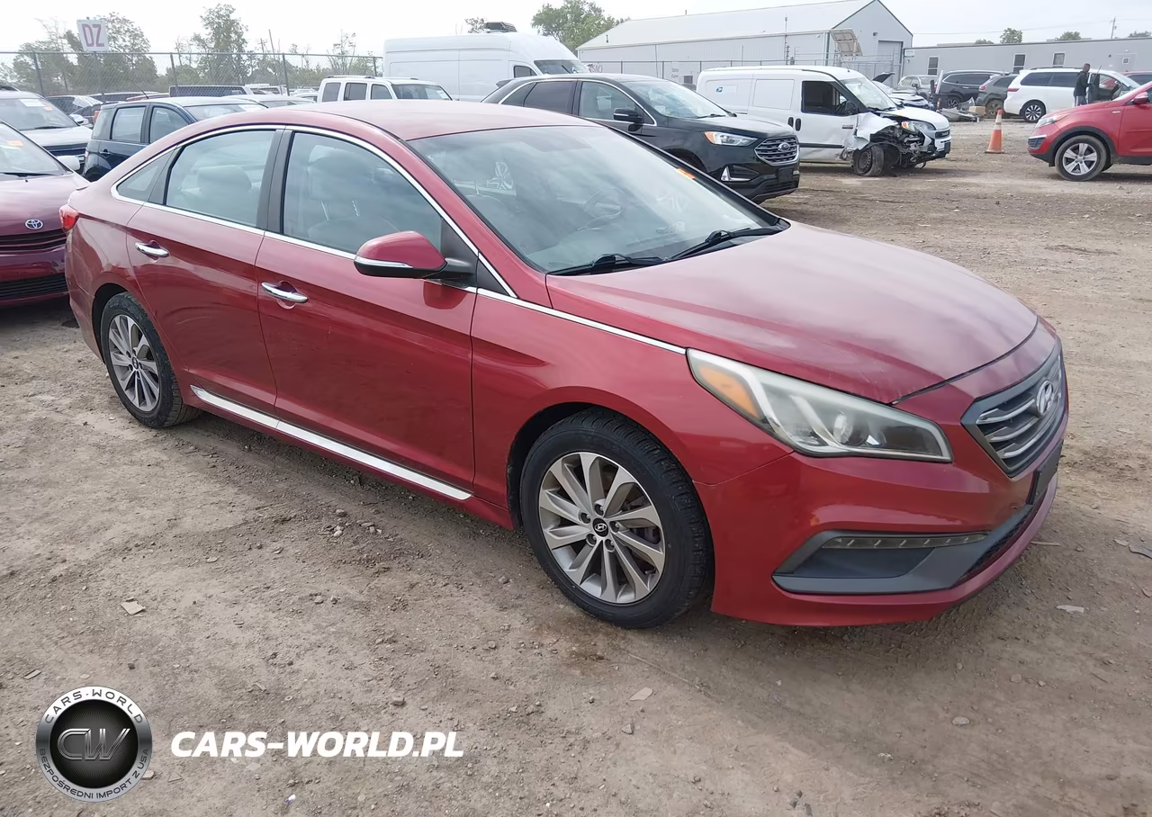 2015 Hyundai Sonata Sport VIN:5NPE34AF5FH124459 - 3