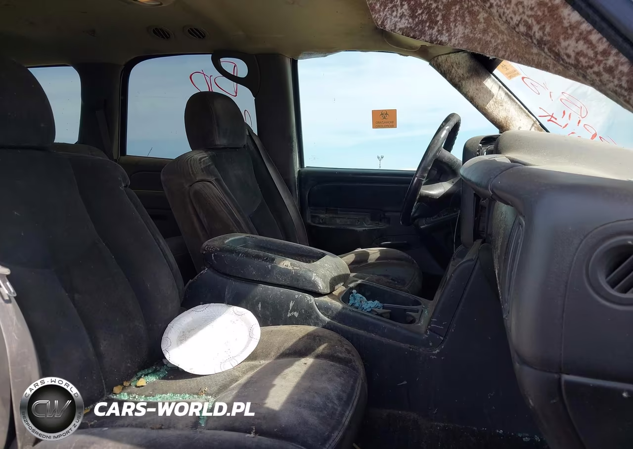 2005 Chevrolet Tahoe Ls VIN:1GNEC13Z95J234062 - 5